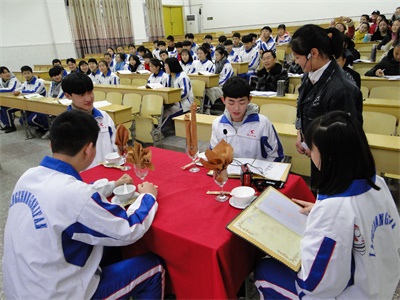 阆中市首届中等职业学校 青年教师教学技能大赛圆满结束