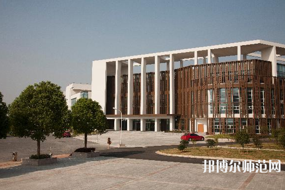 南京师范大学中北学院仙林校区是几本