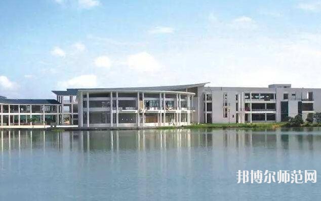 广东外语外贸师范大学南国商学院招生办联系电话