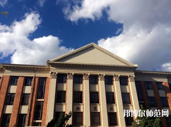 云南大学师范学院东陆校区是几本