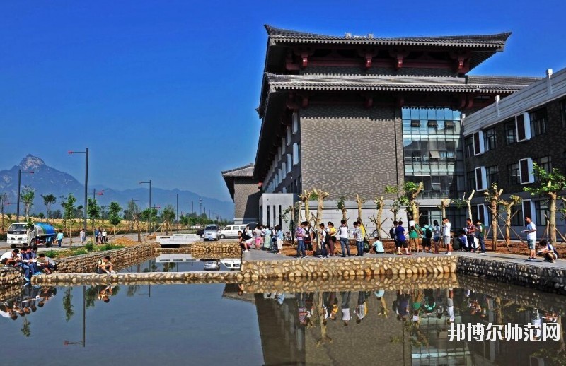 西安建筑科技师范大学草堂校区是几本