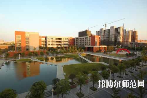 中国计量师范大学现代科技学院是几本