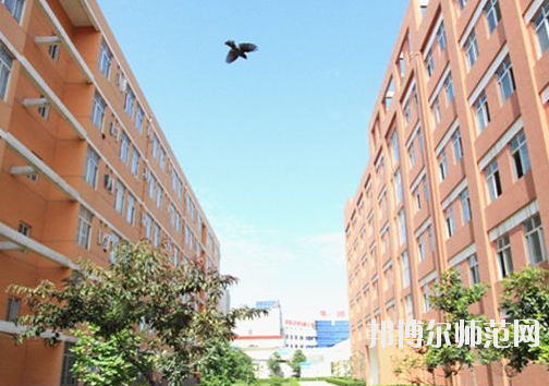 西安城市建设师范职业学院