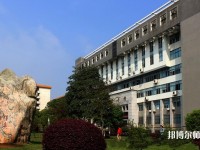 南华师范大学雨母校区2023年招生办联系电话