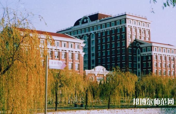 天津外国语师范大学滨海校区是几本