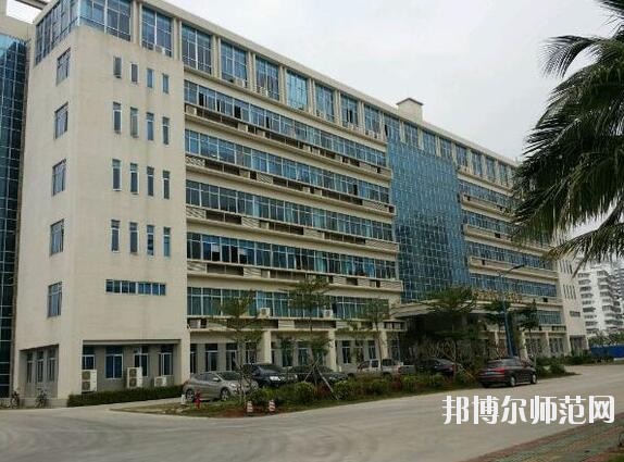 海南大学师范学院城西校区招生办联系电话