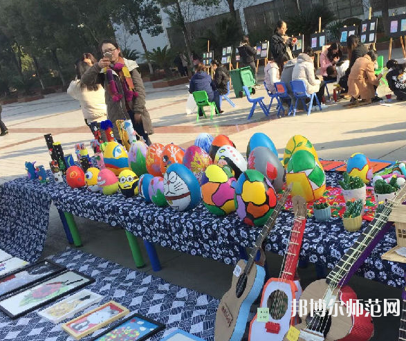 仙桃师范职业学院