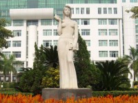 广东外语艺术职业师范学院燕岭校区2023年学费、收费多少