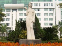 广东外语艺术职业师范学院燕岭校区2023年学费、收费多少