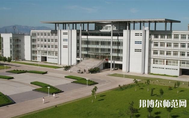 燕山大学里仁师范学院招生办联系电话