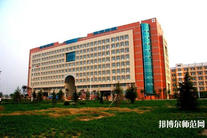 陕西中医药师范大学北校区是几本 