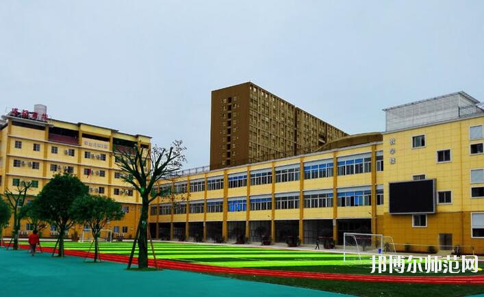 成都育华职业幼儿师范学校有哪些专业