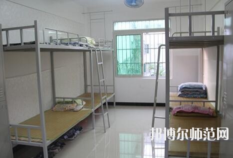 四川华蓥职业技术幼儿师范学校宿舍条件
