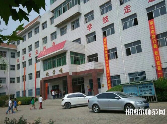 保定育德中专幼儿师范学校招生办联系电话