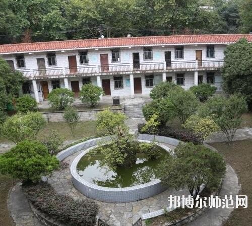 贵阳经济贸易中等幼师专业学校2023年招生办联系电话