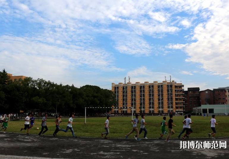 达州工贸幼儿师范职业技术学校2020年招生办联系电话