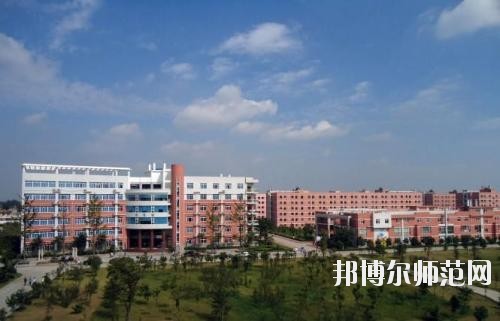 四川航天技师师范学院2020年招生办联系电话