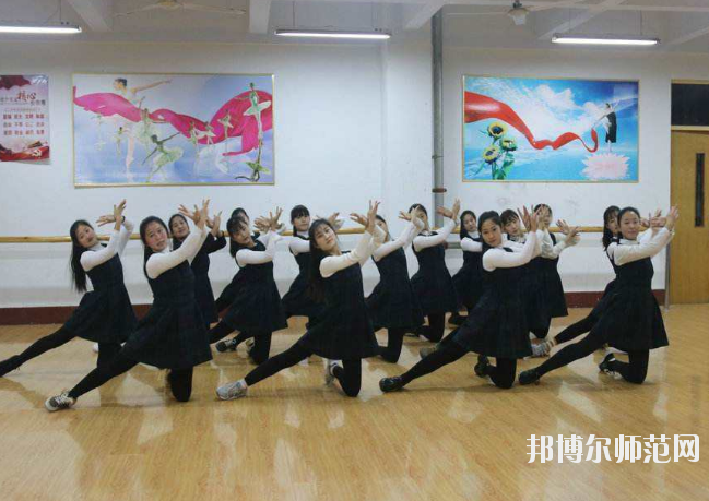 2020年初中生报什么幼师学校好