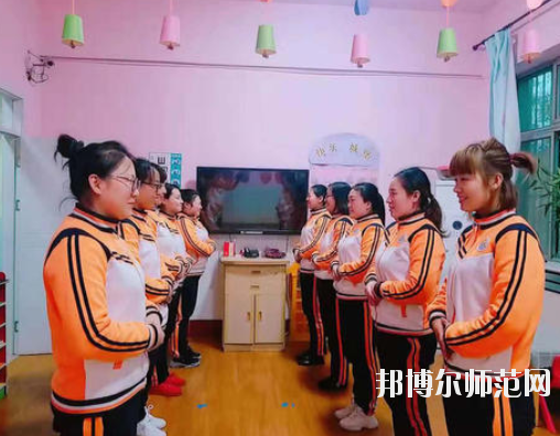 广东2020年在幼师学校学什么专业好