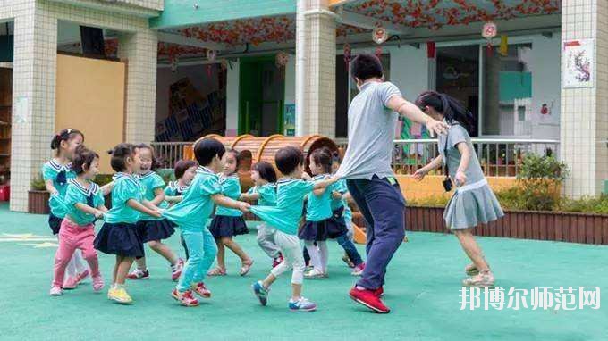 江苏省2020年幼师学校都有什么专业适合男生