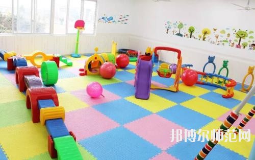 成都2020年初中生上幼师学校好不好