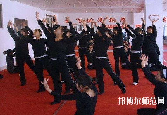 广州2020年幼师学校干什么的