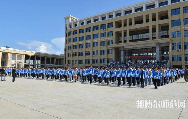 鄂州中等专业学校1