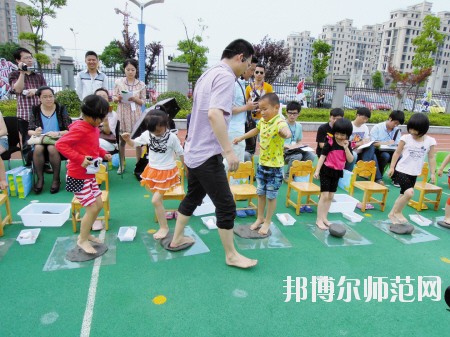 南京2020年男生读幼师学校好吗