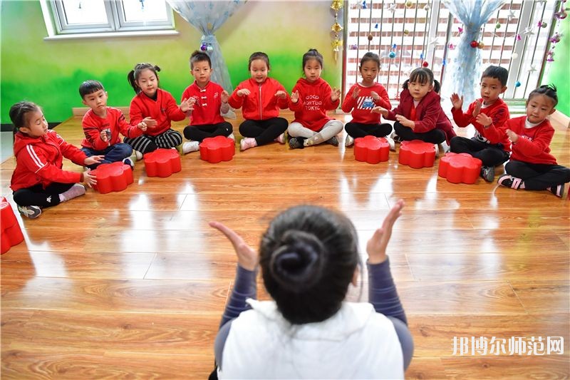武汉2020年在幼师学校学什么专业好