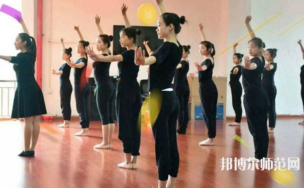 宝鸡2020年初中生女生读什么幼师学校好