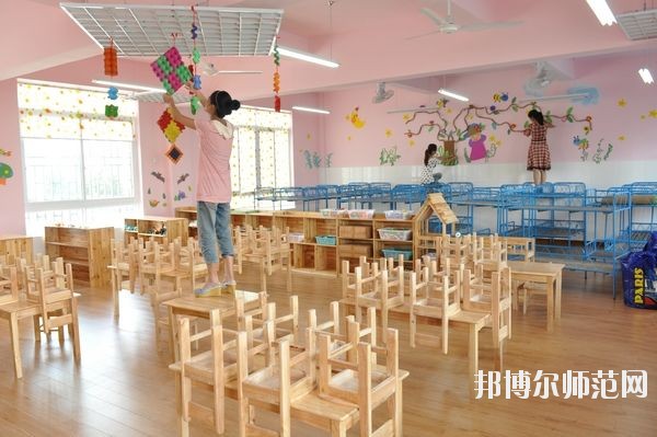 武汉2020年男生读幼师学校学什么专业好