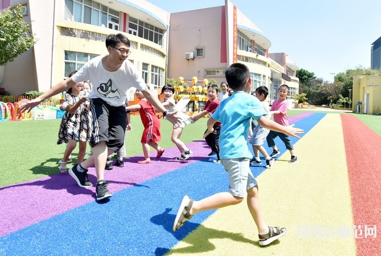 无锡2020年男生读幼师学校怎么样