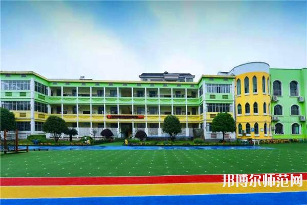 黄石2020年男生读幼师学校有前途吗