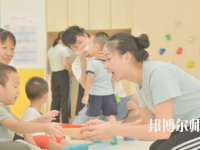 金昌2020年女生上幼师学校学什么好