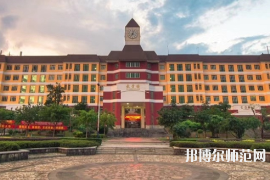 湛江2020年女生读幼师学校好吗