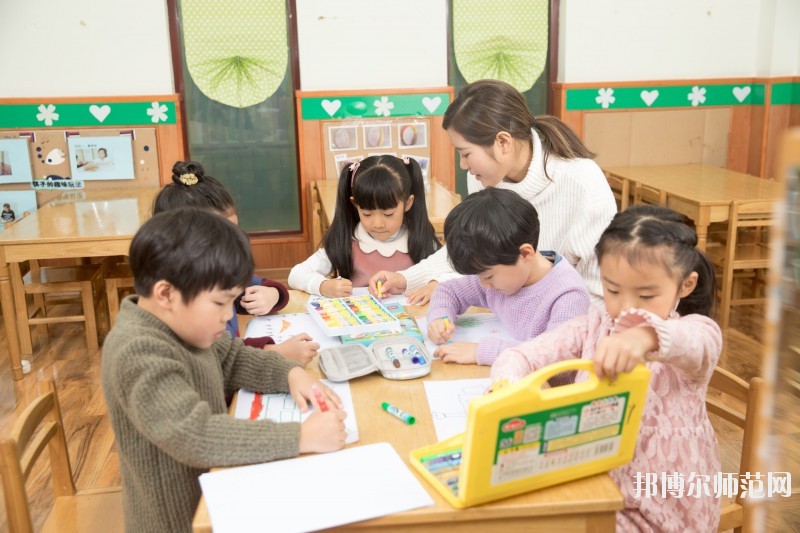 六盘水2021年在幼师学校学什么专业好