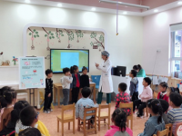 保定2021年女生在幼师学校学什么好