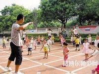 重庆2021年男生可以读幼师学校吗