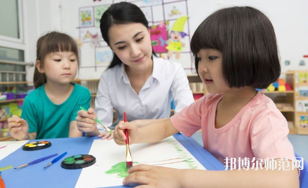 惠州2021年女生学幼师学校有前途吗