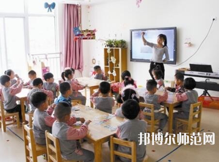 重庆2021年初中生上幼师学校好不好