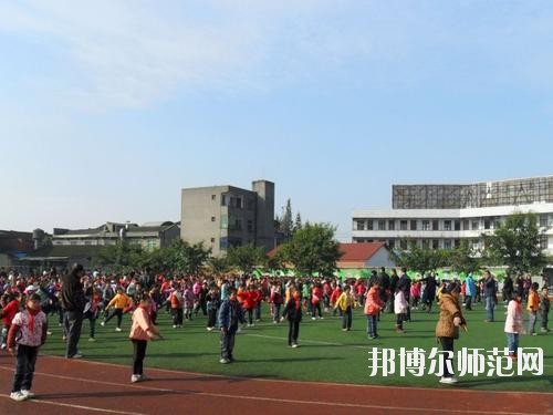 孝泉师范学校2023年学费、收费多少