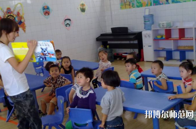温州2021年女生读幼师学校有前途吗