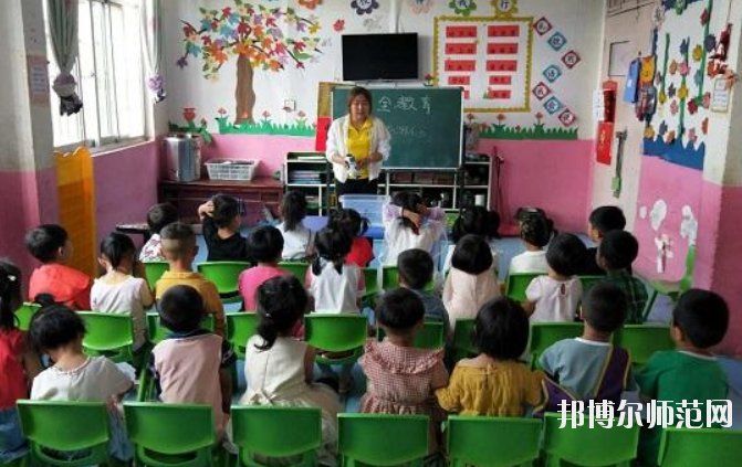 沧州2021年女生读幼师学校
