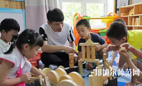 眉山2021年幼师学校哪个专业比较好