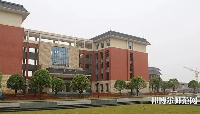 河北2022年幼师学校学费多少