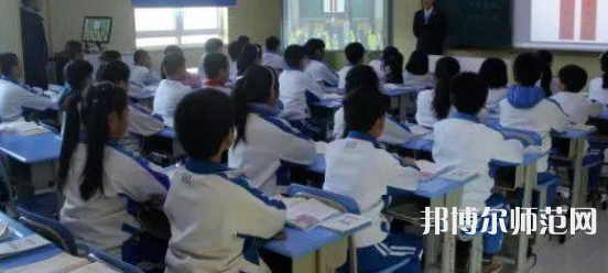 四川2022年小学教育学校什么专业有前途