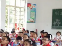 四川2022年小学教育学校哪个专业最好