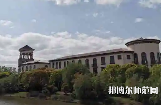 上海外国语师范大学贤达经济人文学院虹口校区2023年报名条件、招生要求、招生对象
