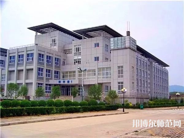 济南职业师范学院彩石校区历年录取分数线