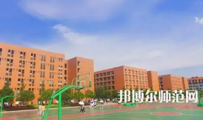 2023年怀化师范高等专科学校是民办大学还是公办